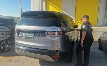 Umudiporomate wa DR – Congo yafatiwe mu Modoka itwaye Ibiro 205 bya Cocaine