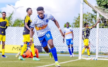 Biramahire Abeddy wari wasinyiye Rayon Sports, yaguzwe na ES Setif