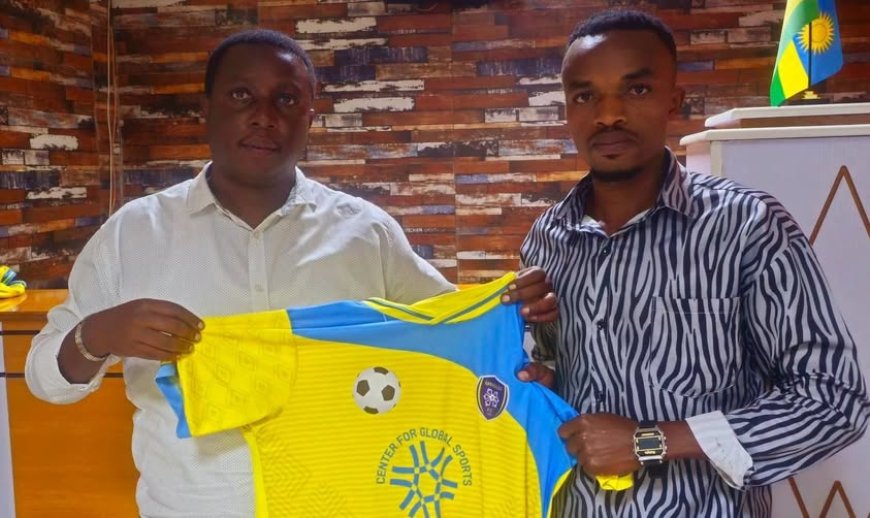 Nyakagezi extends Amagaju FC stay for 2-Years deal