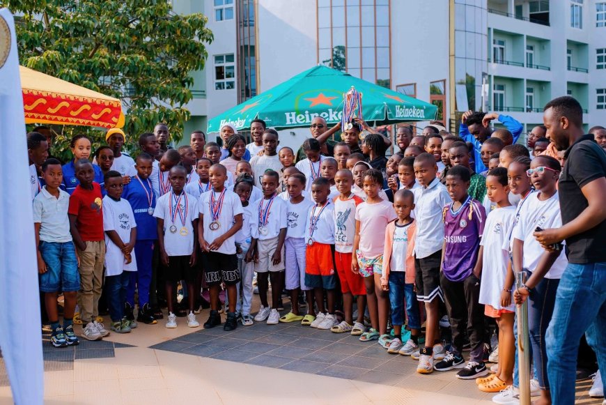 Amakipe 9 yitabiriye 'Summer Swim Festival' irushanwa ryo kuzamura Impano z’Abozi (Amafoto)