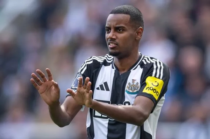 Newcastle have made 'no commitment' to Isak about leaving