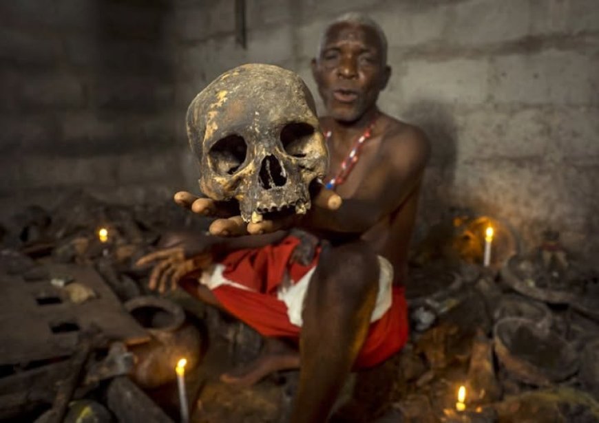 Abagabo 2 bafungiwe Umugambi w'Ubupfumu wo kuroga Perezida