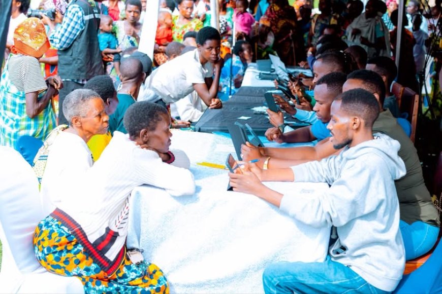 Rwanda: Ni bande bagenewe Indangamuntu y'Ikoranabuhanga igiye gusimbura iyari isanzwe?