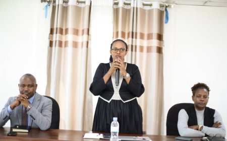 Imiyoborere: Akarere ka Gakenke kasabye abagakoreramo kwitangira iterambere rirambye ry'umuturage