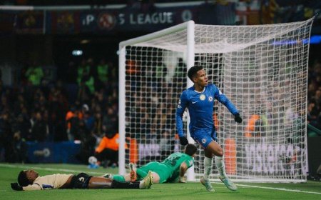 Chelsea stun Barcelona as Man City fall to Leverkusen in dramatic Champions League night