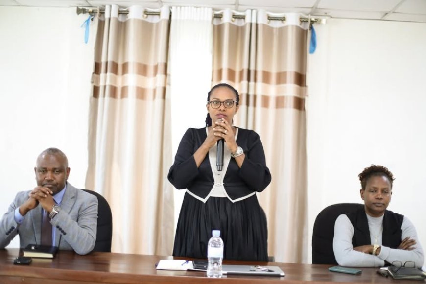 Imiyoborere: Akarere ka Gakenke kasabye abagakoreramo kwitangira iterambere rirambye ry'umuturage