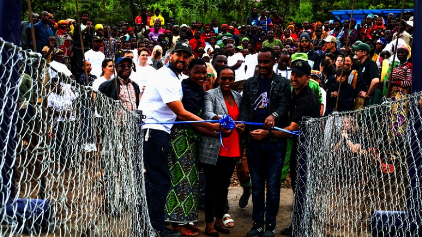 Gakenke: Bubakiwe Ikiraro cyo mu Kirere cyatwaye arenga Miliyoni 110 Frw (Amafoto)