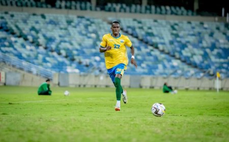 Jojea Kwizera extends contract with Rhode Island FC