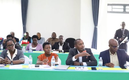 Gakenke: Frank Gatera yasabye Abajyanama gufata imyanzuro iri mu nyungu z'abaturage