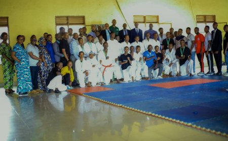 AMAFOTO: Flying Eagles Karate Club yizihije Imyaka 16 mu byishimo bya Noheri n'Ubunani