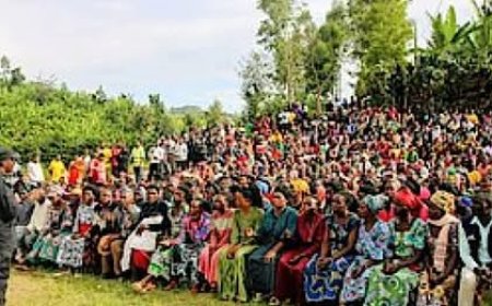 Burera – Cyeru: CSP Ngendahimana yasabye abaturage kwirinda Ibiyobyabwenge kuko byangiza ubuzima