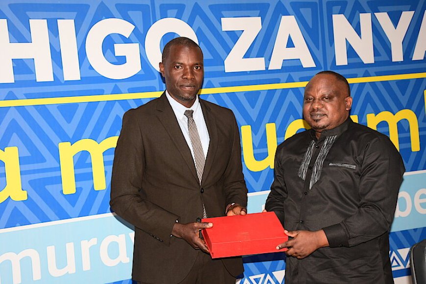 Nyamagabe: Meya Niyomwungeri yasezeye kuri Ndayambaje wagiye gukorera mu Karere ka Kirehe