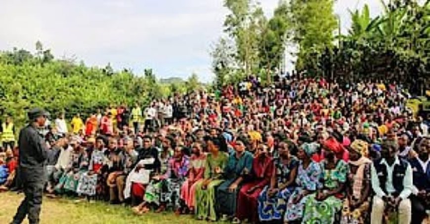 Burera – Cyeru: CSP Ngendahimana yasabye abaturage kwirinda Ibiyobyabwenge kuko byangiza ubuzima