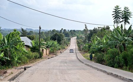 Ruhango : Imirimo yo kubaka Umuhanda ‘Kibingo-Karambo-Buhoro’ igeze kuri 80%