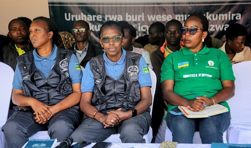 RIB n'Akarere ka Burera binjiye mu bukangurambaga bwo kurwanya no gukumira icuruzwa ry'abantu (Amafoto)