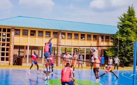 Volleyball: REG VC yegukanye ‘Tournoi Mémorial Kayumba’ itsinze Gisagara kuri Finale (Amafoto)