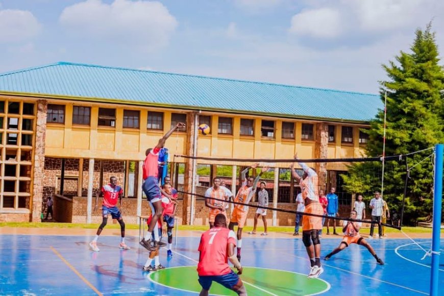 Volleyball: REG VC yegukanye ‘Tournoi Mémorial Kayumba’ itsinze Gisagara kuri Finale (Amafoto)