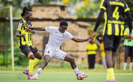 AMAFOTO: APR FC yanyagiye Mukura VS&L ikomeza kwiruka inyuma ya Al Hilal SC