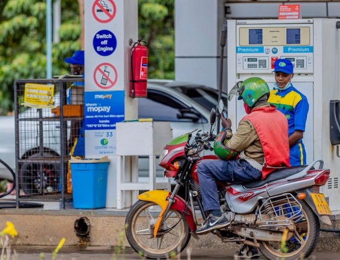 Rwanda: Fuel prices surge as gasoline hits Frw 2,938