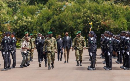 President Kagame joins RNP’s 25th anniversary, Commissions 436 junior officers (Photos)