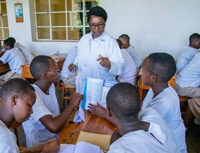 Rwanda: Ibisabwa abifuza Buruse yihariye ya Ao yashyiriweho abakora mu Burezi