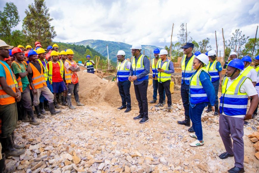 Gakenke: Minisitiri Habimana yashimye uburyo Koperative ziteza imbere abaturage