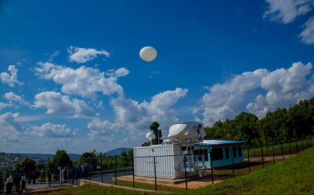 U Rwanda rwafunguye sitasiyo ya mbere muri Afurika igenzurira ikirere hejuru cyane (Amafoto)