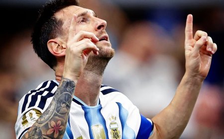 Messi's double fires Argentina into World Cup knockouts