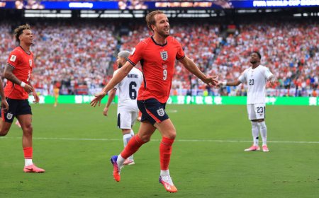 England seal top spot with dominant victory over Panama