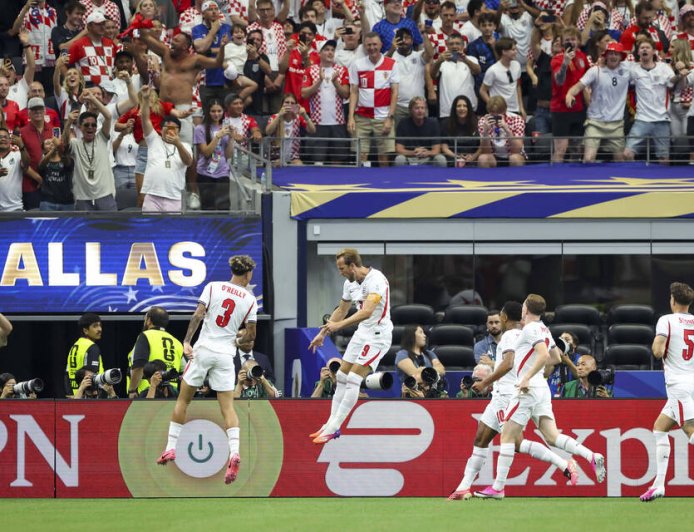England defeat Croatia 4-2 in thrilling World Cup opener