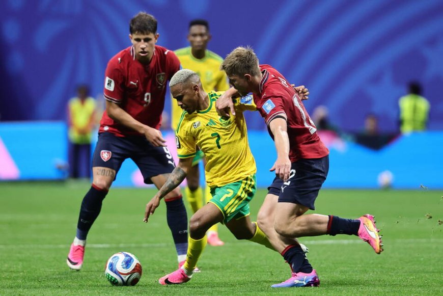 Czechia and South Africa share spoils as Group A race widens