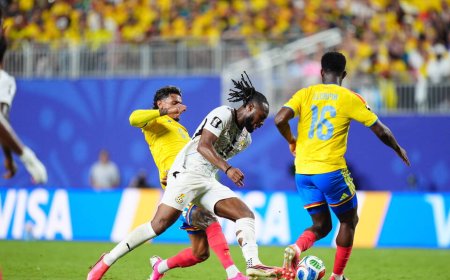 Arias sends Colombia past toothless Ghana into World Cup last 16