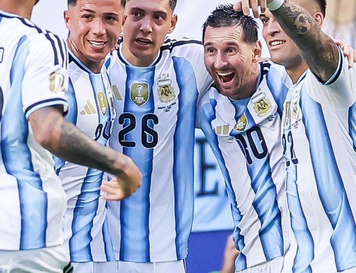 Argentina survive Cape Verde scare in extra time to reach World Cup last 16