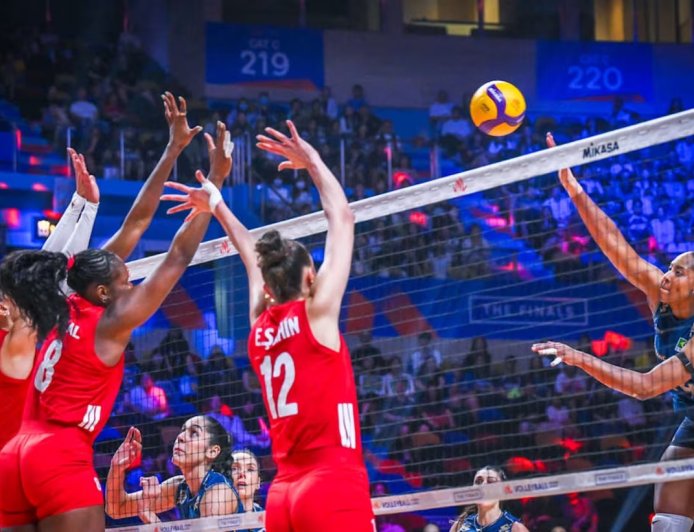 Türkiye edge Brazil 3-1 to win second VNL title (Photos)