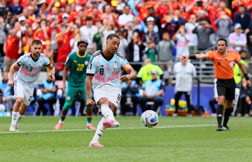 Tielemans’ last-gasp penalty completes stunning Belgium comeback to eliminate Senegal