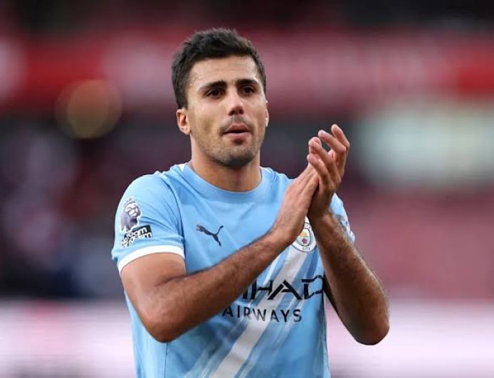 Manchester City and Barcelona agree £65.4m deal for Rodri