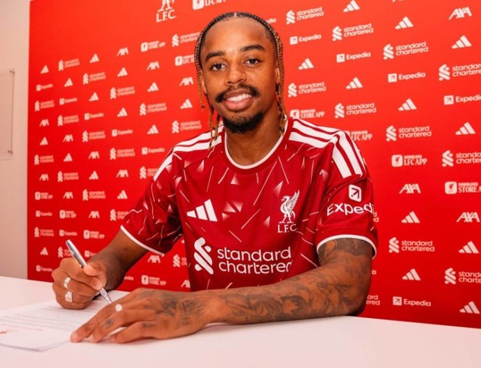 Liverpool complete £123m signing of Bradley Barcola from PSG