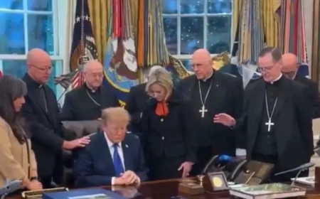 Trump prayer meeting sparks Catholic backlash