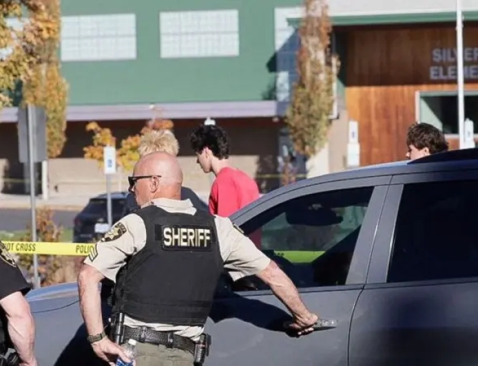 Four dead after shooting at Oregon Elementary School