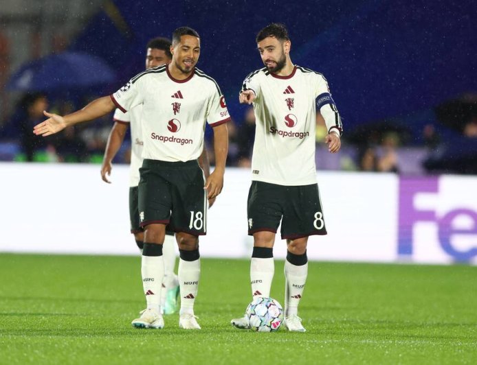 PHOTOS: Como crush Man Utd 4-1 in Champions League